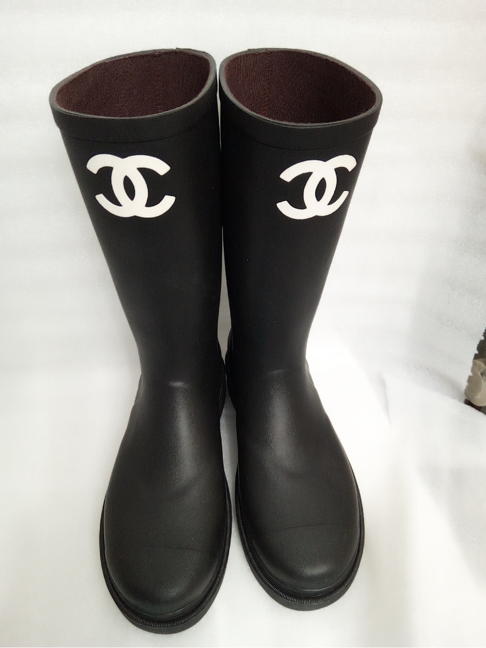 CHANEL Rev Black Rain Boots with White CC Logo Emblem. Size 39. Open to offer